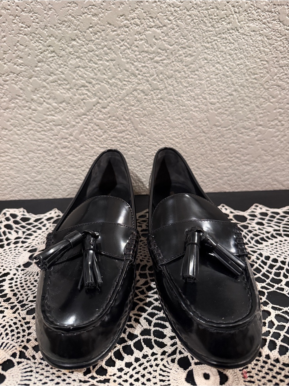 Veronica Beard Black Leather Penny Tassel Loafers - Picture 3 of 13